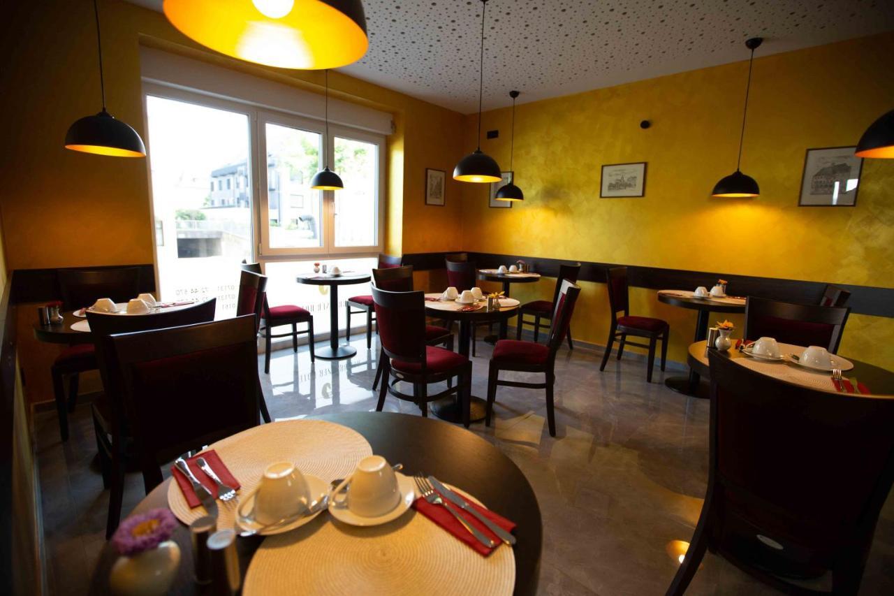 Heilbronner Hotel Am Schoenen Theater エクステリア 写真