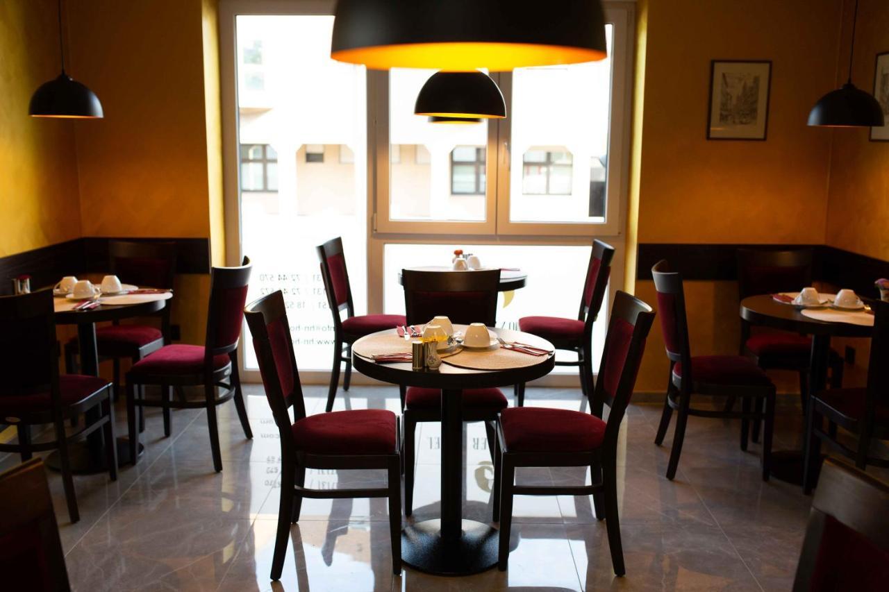 Heilbronner Hotel Am Schoenen Theater エクステリア 写真